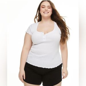 HARPER + ZOE White Ribbed 90's Style Tee Size 3X